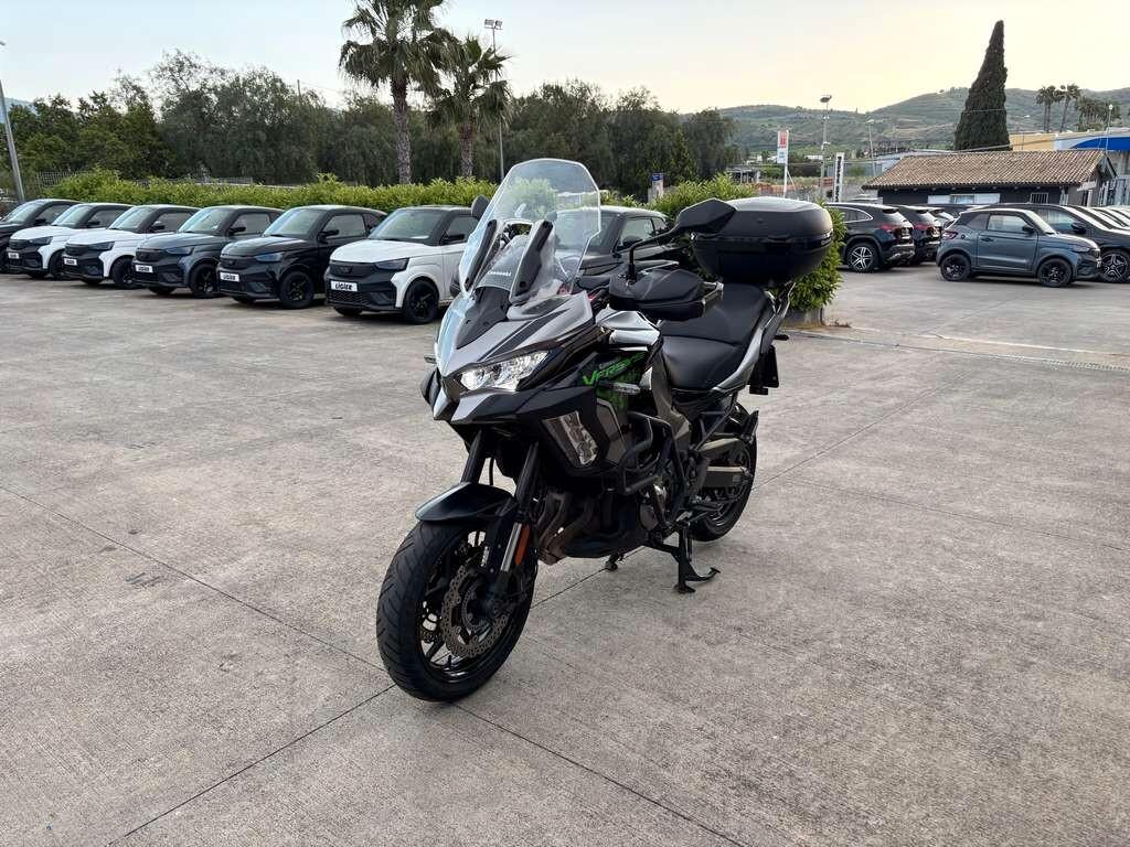Kawasaki Versys 1000 2022/ KM 32.00 Tua a solo 94 Euro al mese