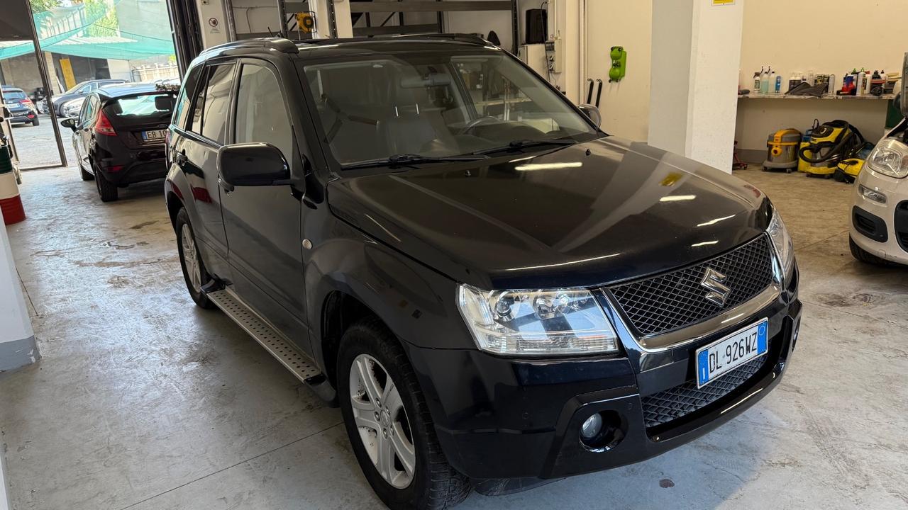 Suzuki Grand Vitara 2.0 16V 5 porte