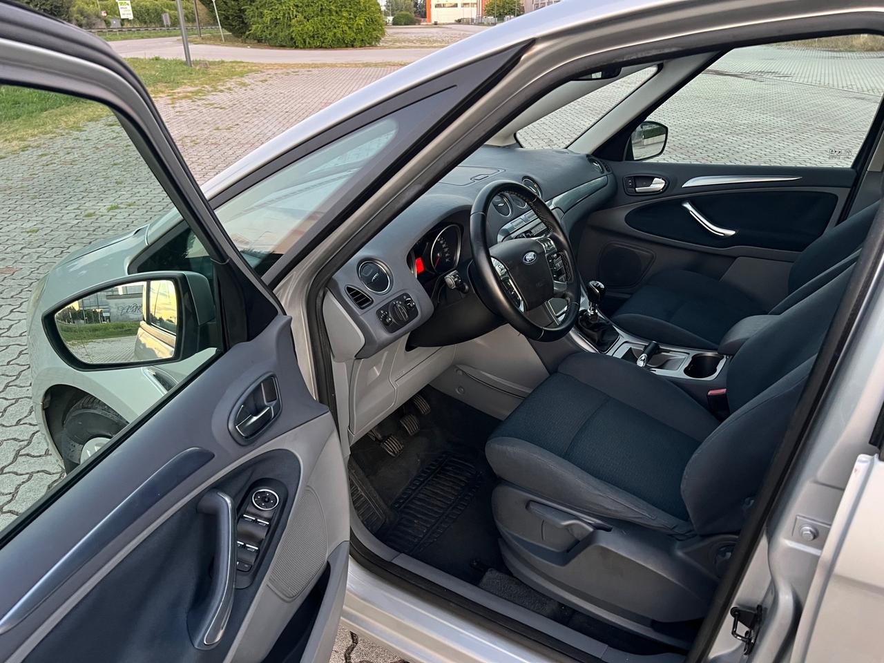Ford S-Max 2.0 TDCi 140CV Titanium DPF