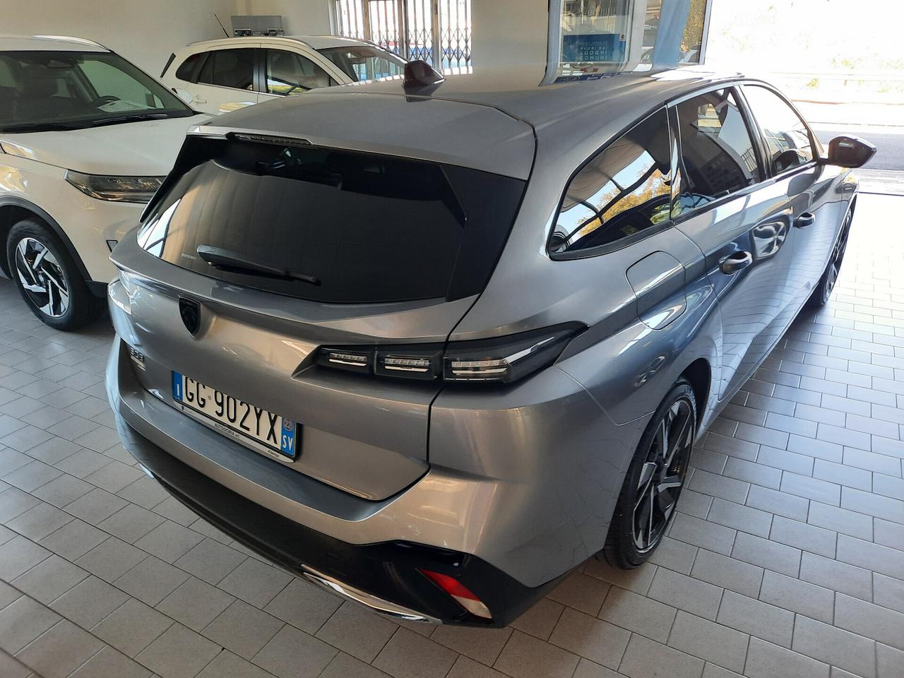 PEUGEOT 308 SW ALLURE PACK BLUEHDI 130CV EAT8