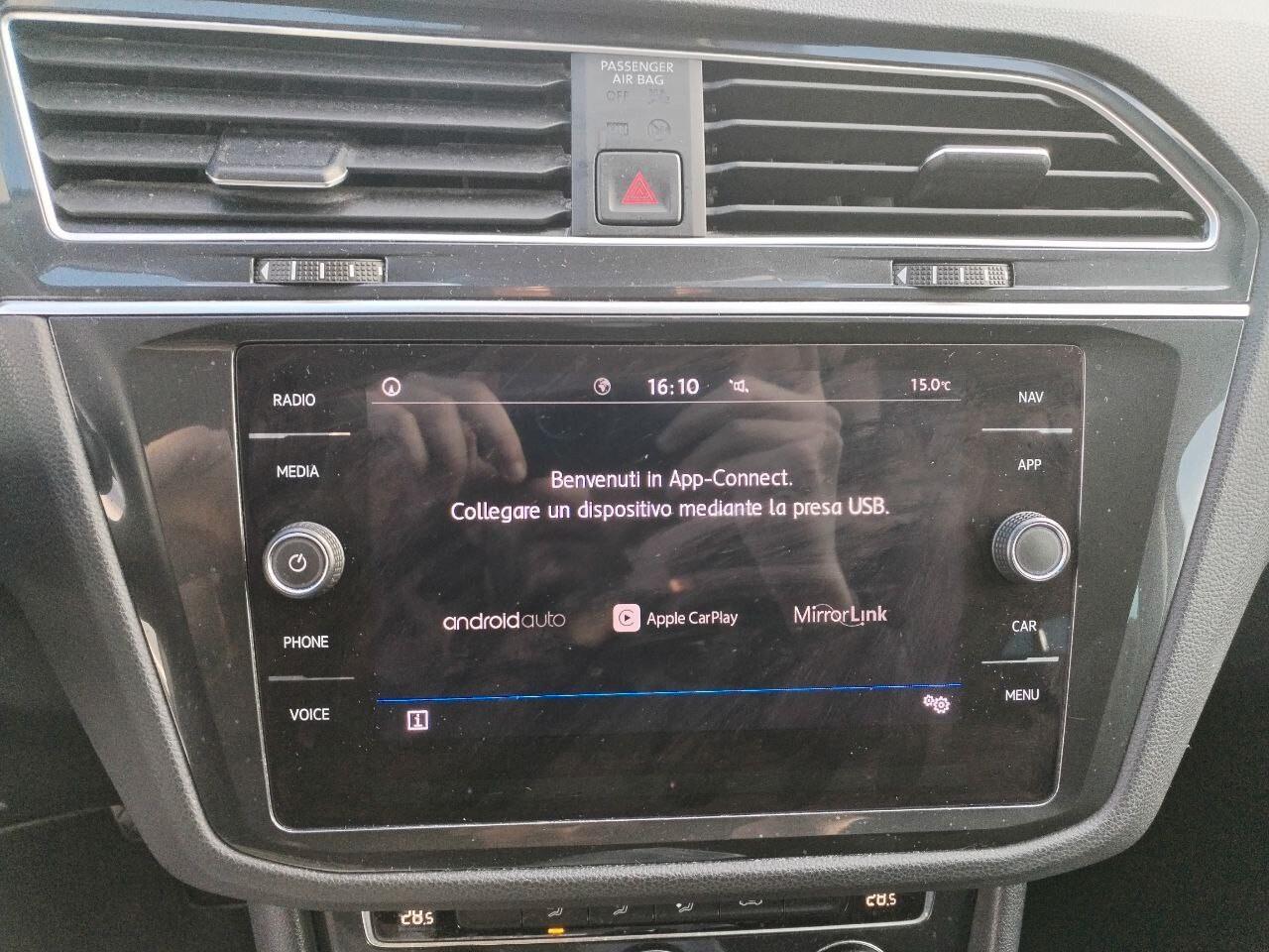 Volkswagen Tiguan 2.0 TDI SCR DSG Business BlueMotion Technology