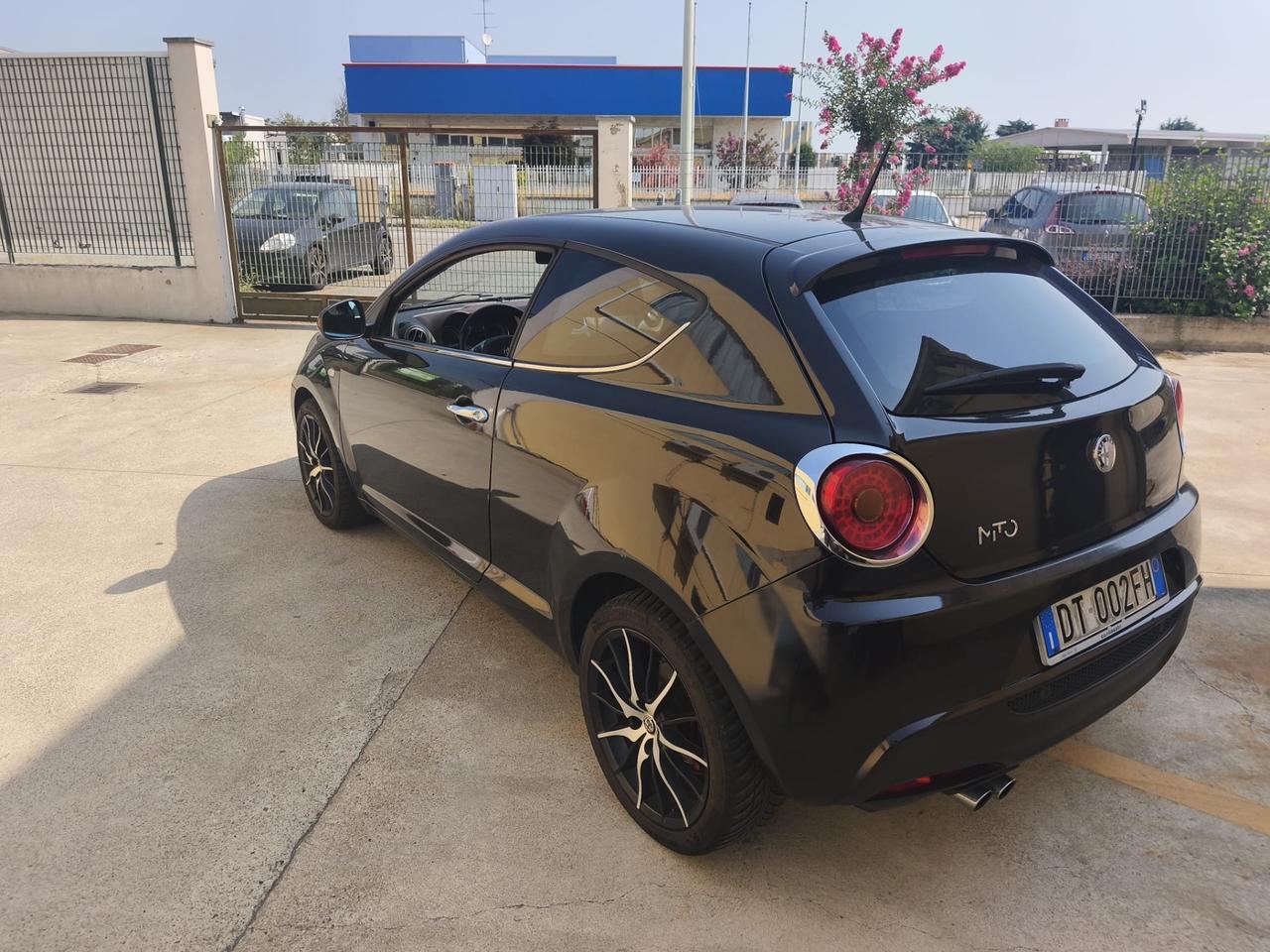 Alfa Romeo MiTo 1.4 T 155 CV Distinctive Sport Pack
