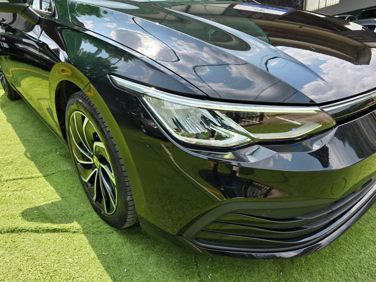 Volkswagen Golf 1.5BZ/METANO 131CV DSG -2021