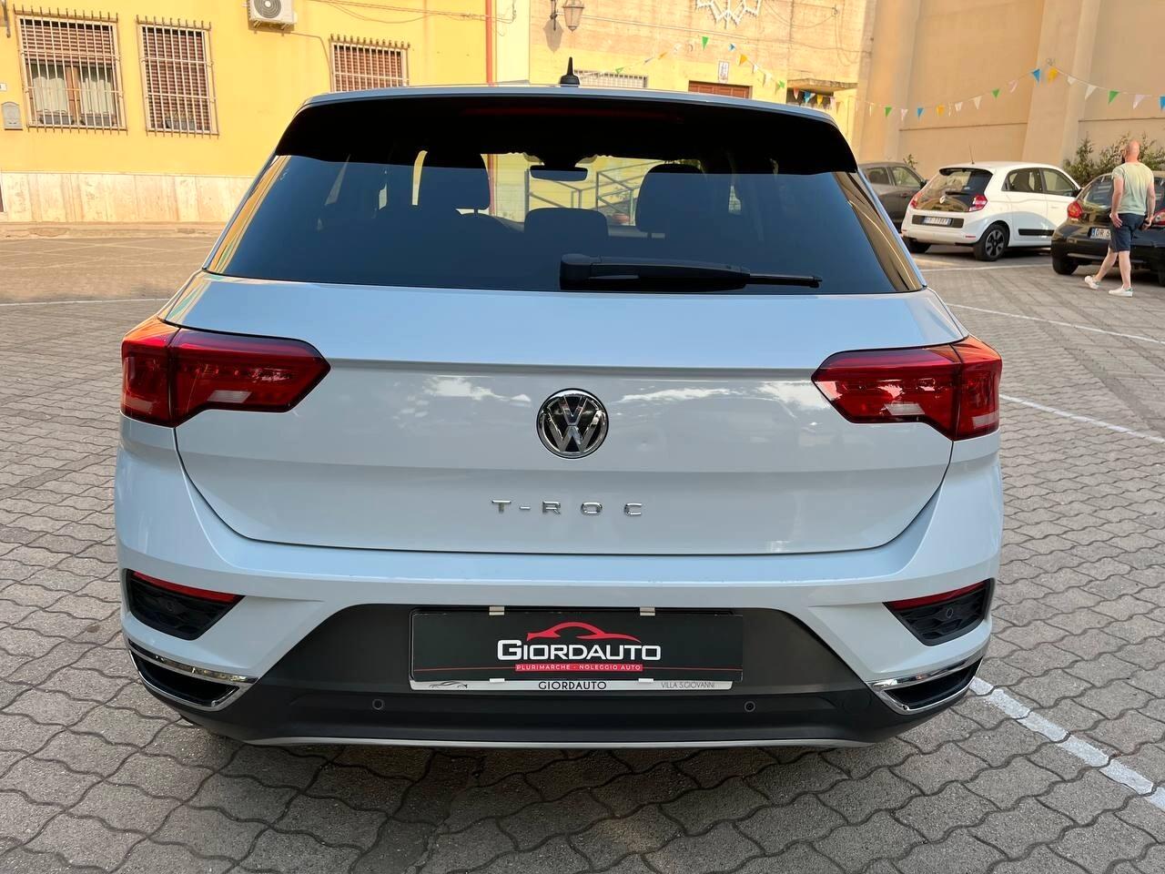 Volkswagen T-Roc 1.6 TDI SCR Business BlueMotion Technology