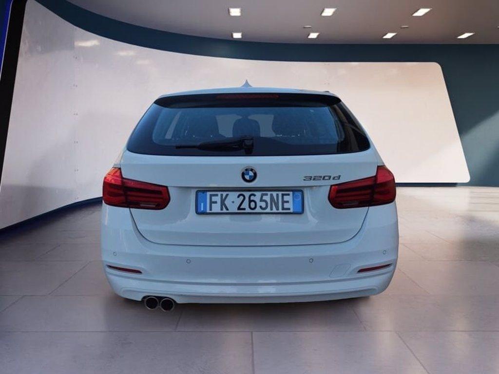 BMW 320d touring business advantage del 2017