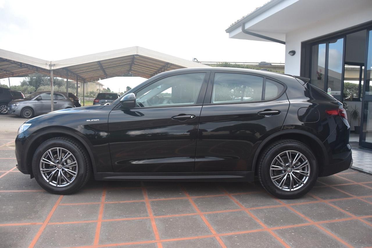 Alfa Romeo Stelvio 2.2 Turbodiesel 160cv AT8 Super
