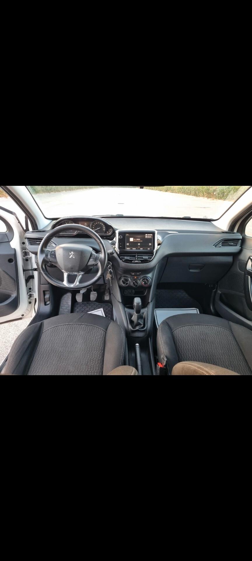 Peugeot 208 1.6 diesel 2018 km 87500