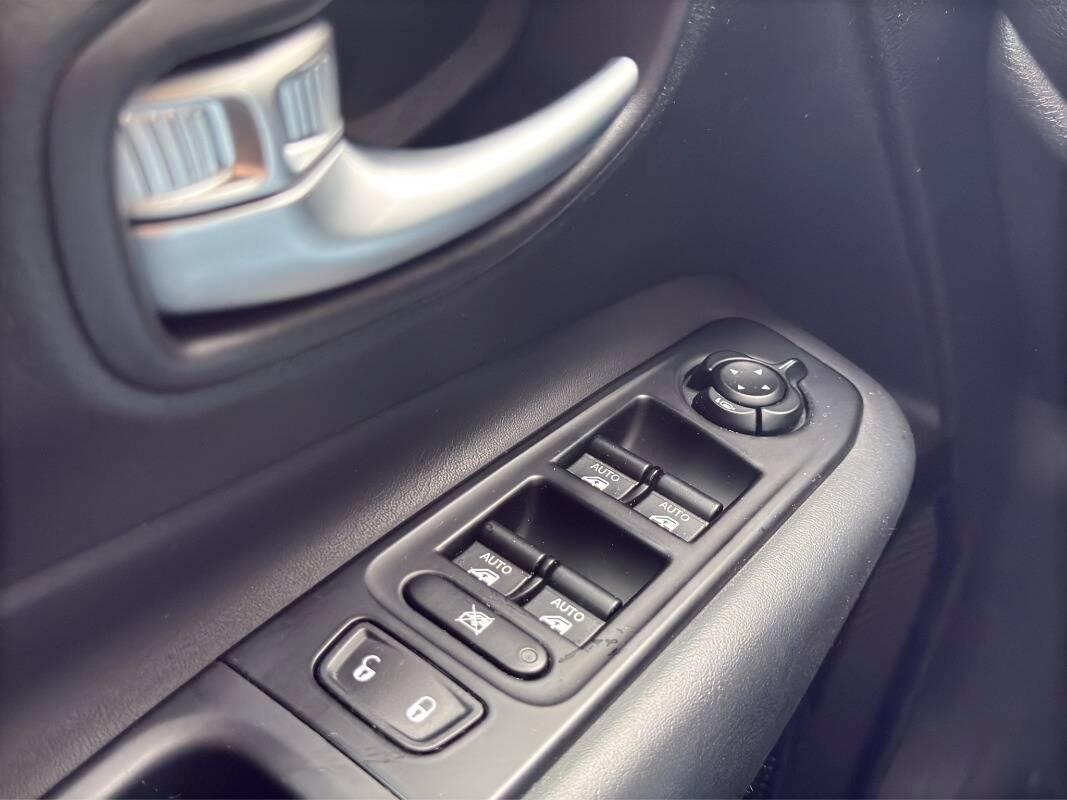 Jeep Renegade 1.6 mjt Limited 130cv Con NAVIGATORE