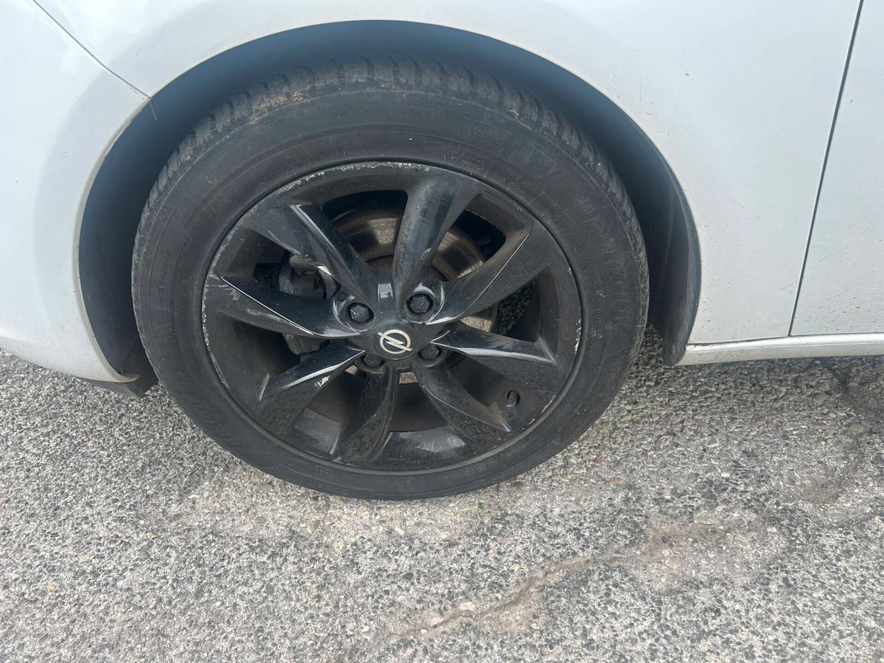 Opel Adam 1.4 87 CV GPL Tech Glam