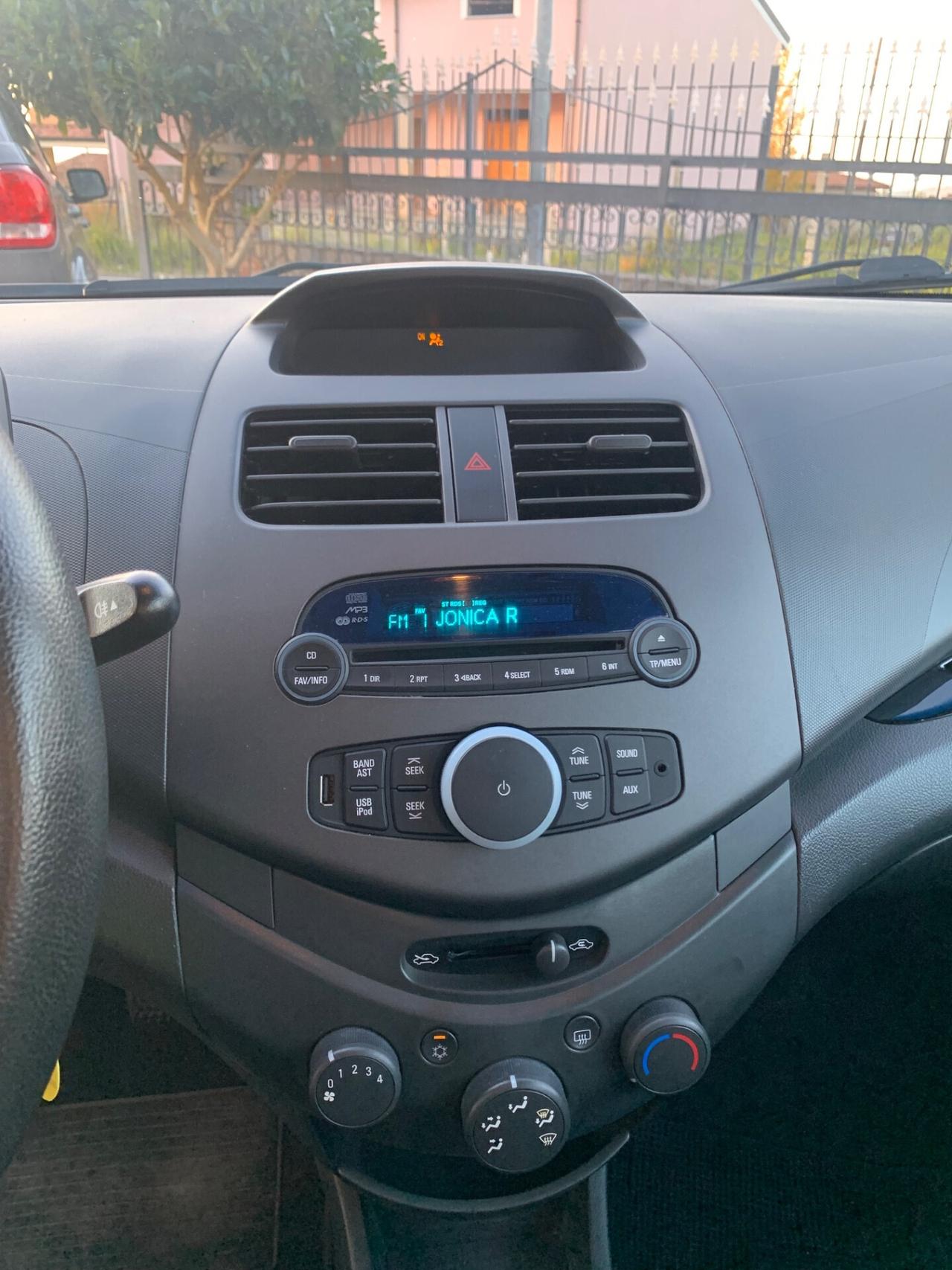 Chevrolet Spark 1.0 GPL Eco