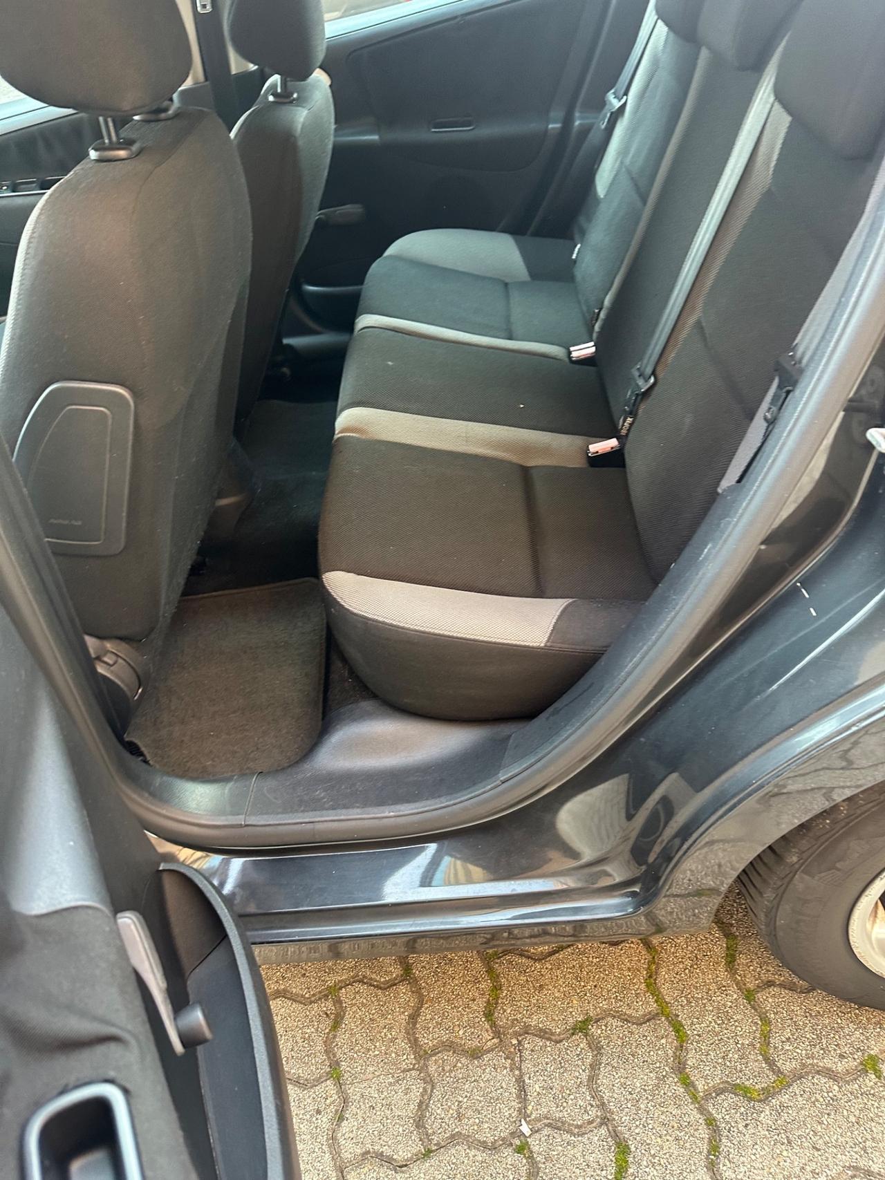 Peugeot 207 1.4 VTi 95CV 5p. X Line