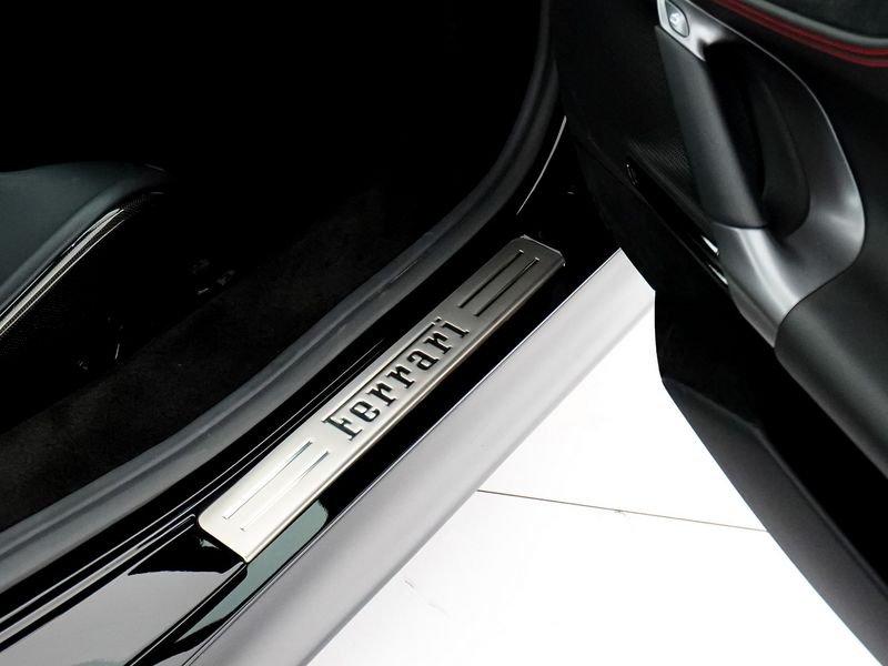 Ferrari SF90 Stradale