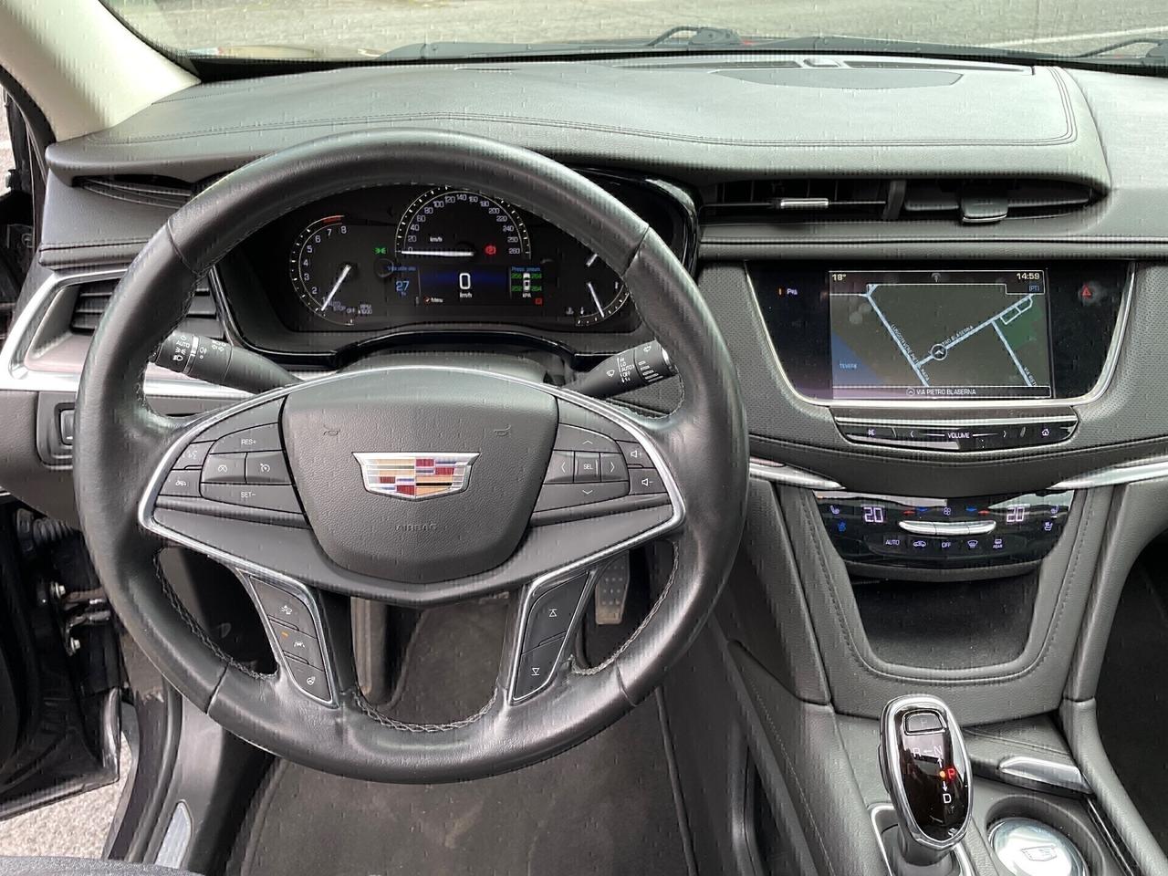 Cadillac XT5 3.6L V6 249cv 4x4 GANCIO TRAINO Unipr