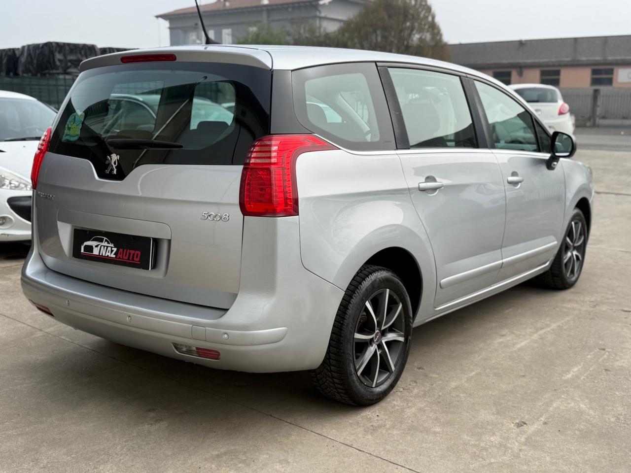 Peugeot 5008 1.6 HDi 112CV Tecno