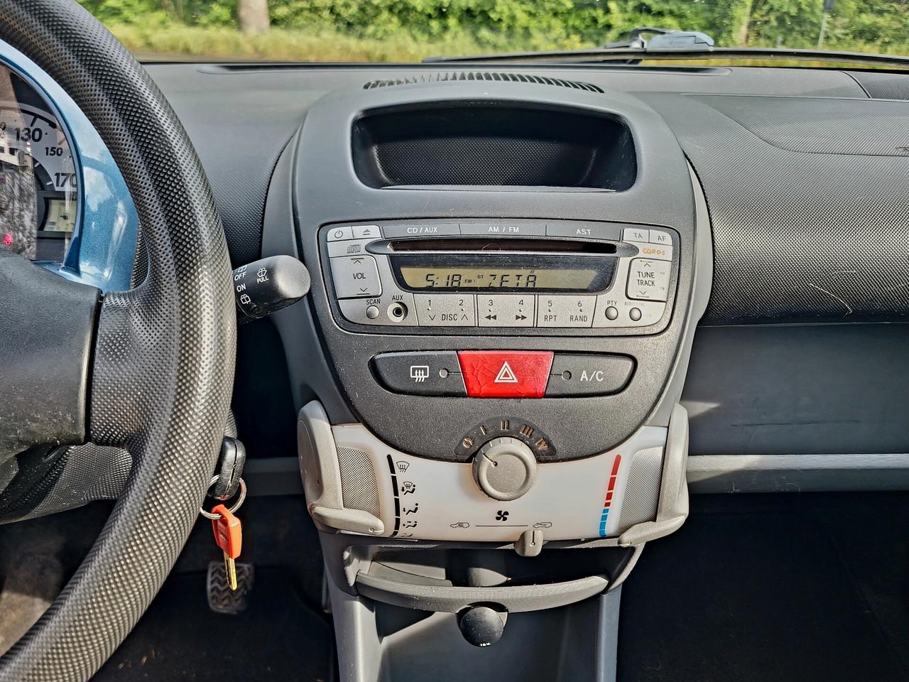 Toyota Aygo 1.0 12V VVT-i 3 porte 2009-E4 Manuale NEO