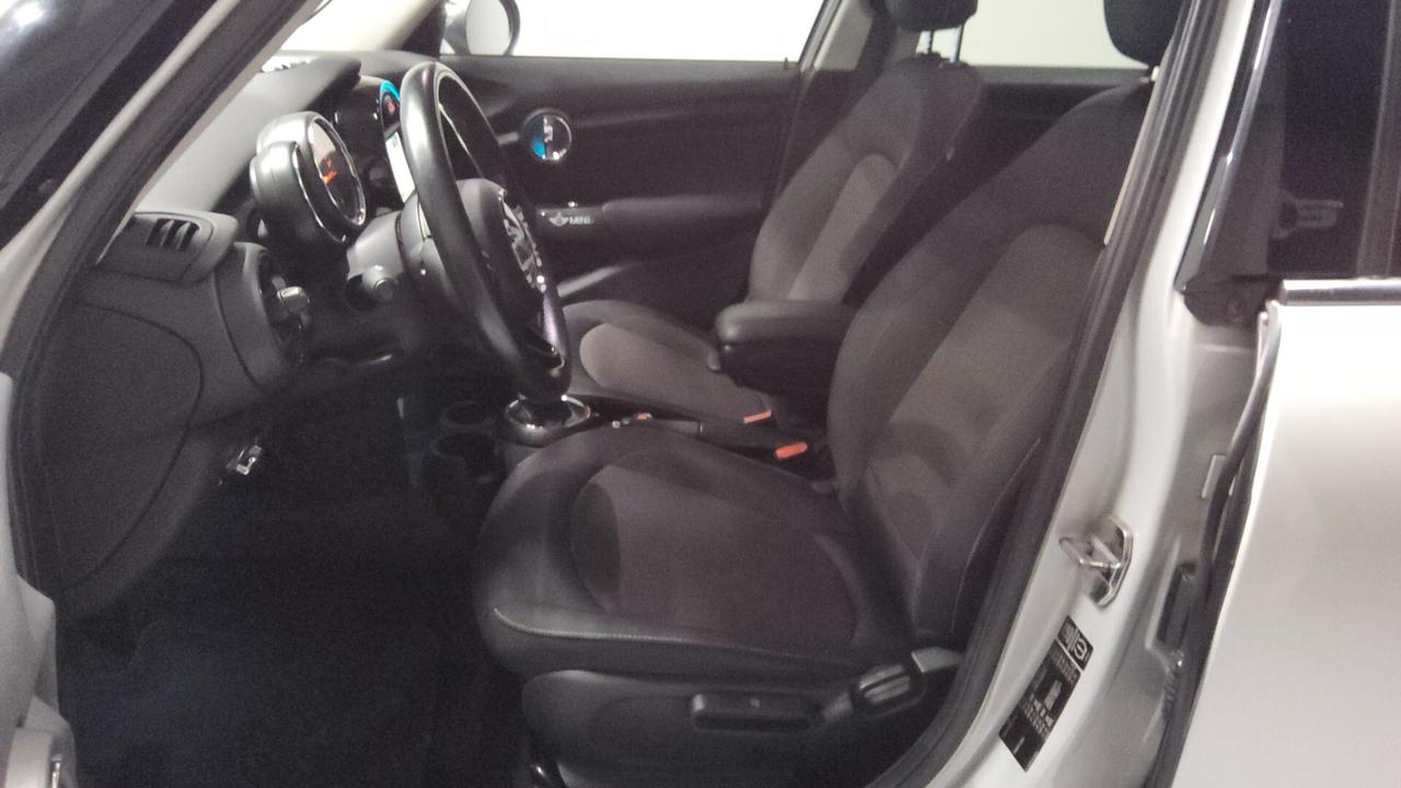 Mini 1.5 Cooper D Business