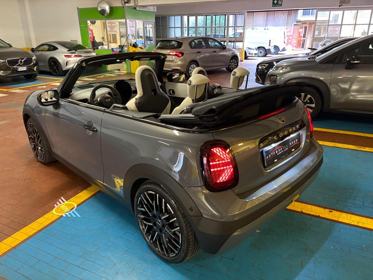 Mini Cooper C Favoured