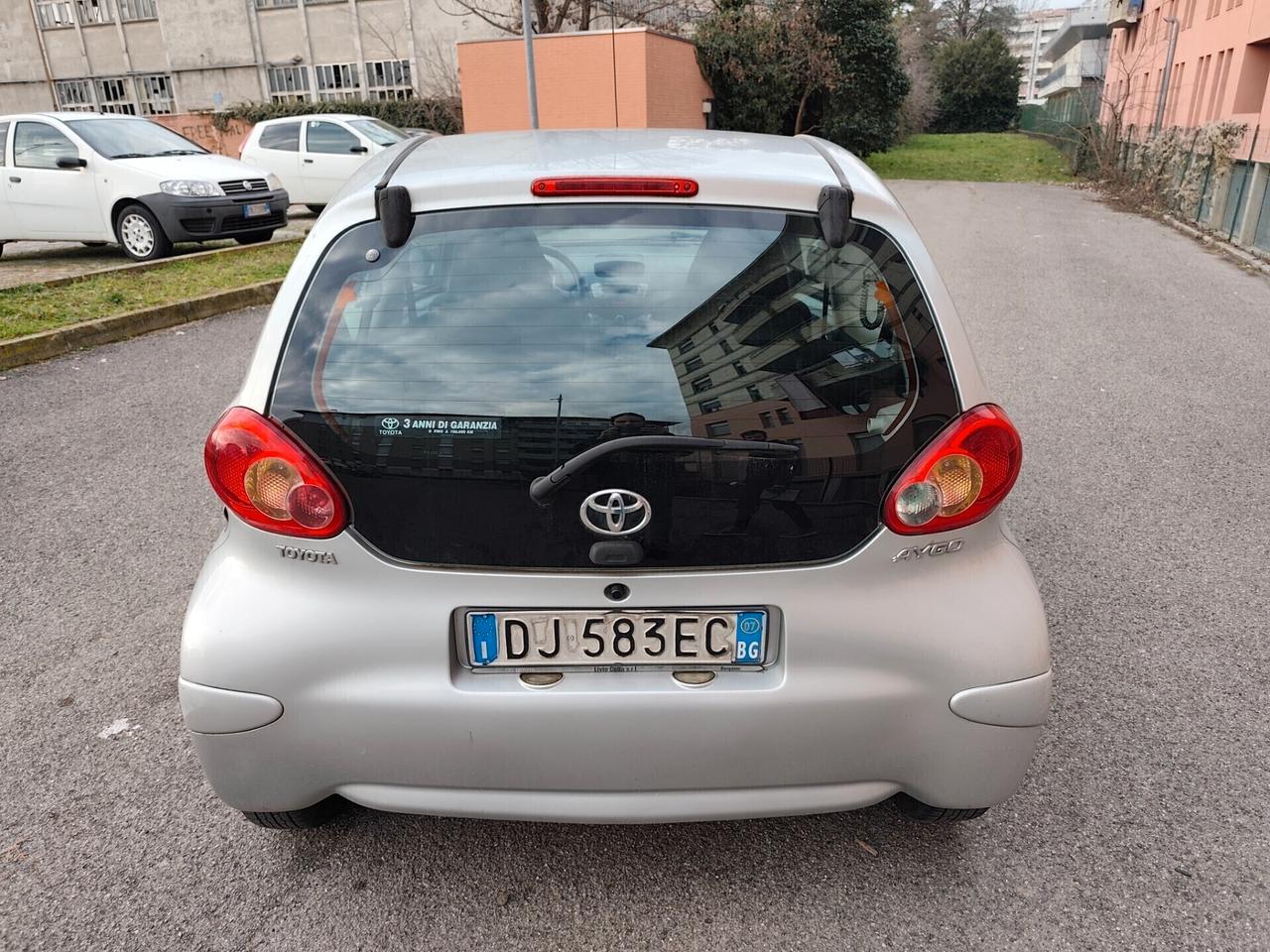Toyota Aygo 1.0 Benz euro 4 neopatentati