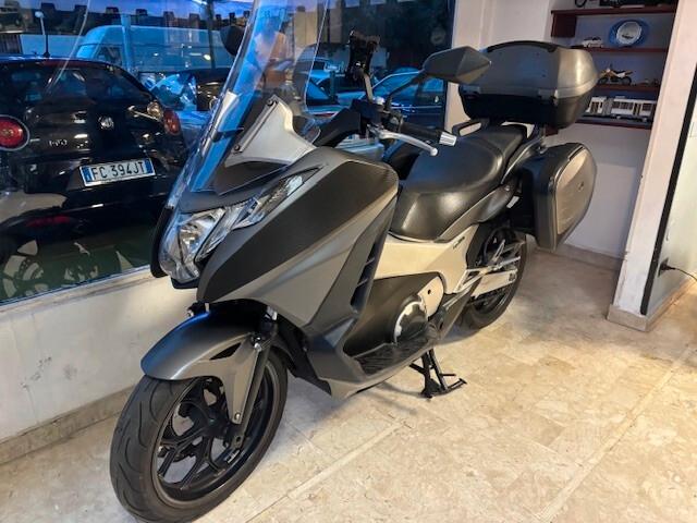 Honda Integra 750 Anche permuta o scambi0