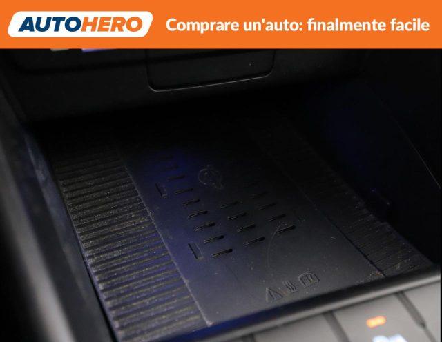 HYUNDAI Bayon 1.0 T-GDI Hybrid 48V iMT XLine