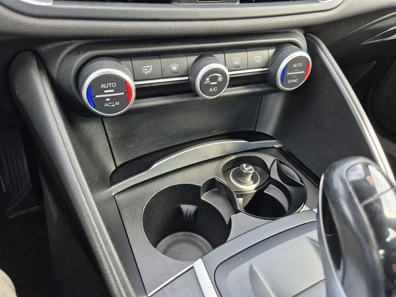 Alfa Romeo Giulia 2.2 Turbodiesel 150 CV Super
