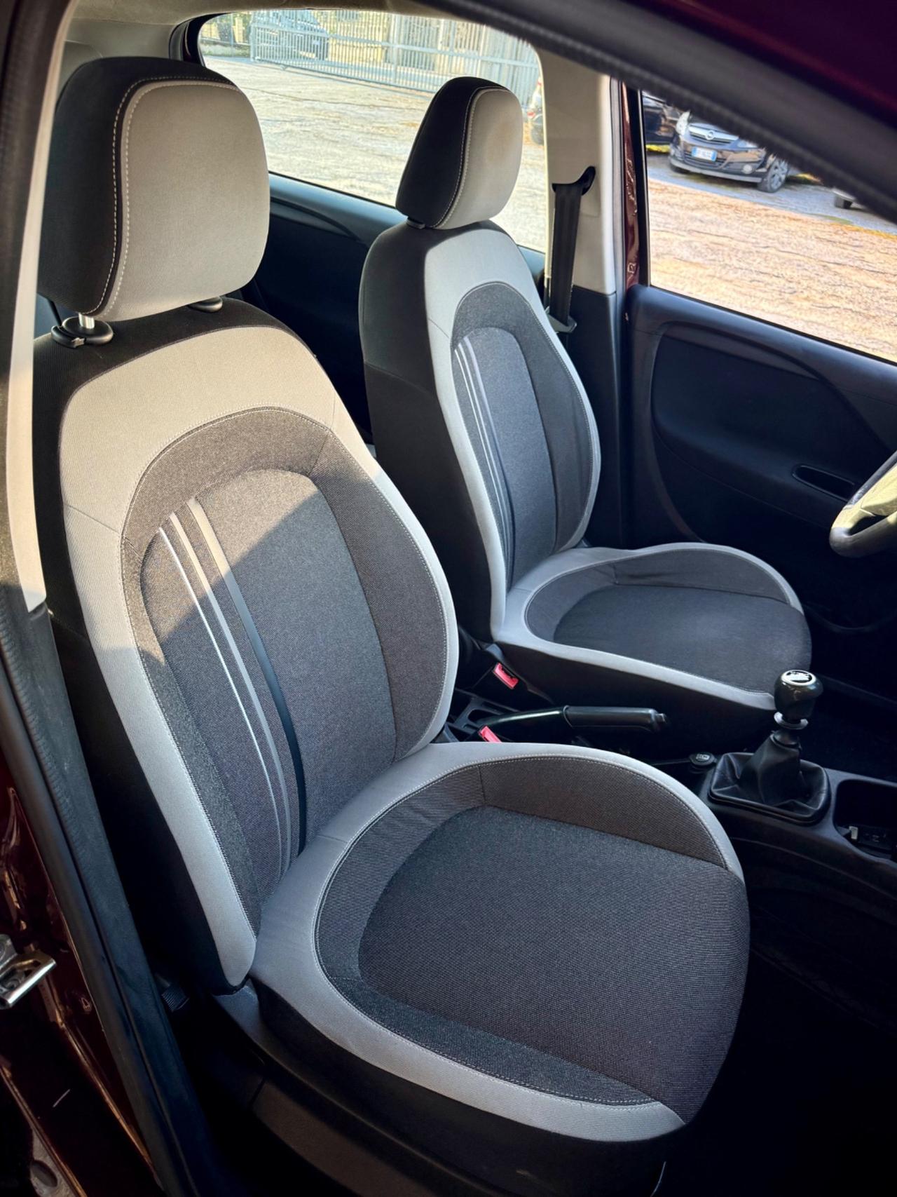 Fiat grande Punto evo 1.4 natural power Neopatentati UNIPRO