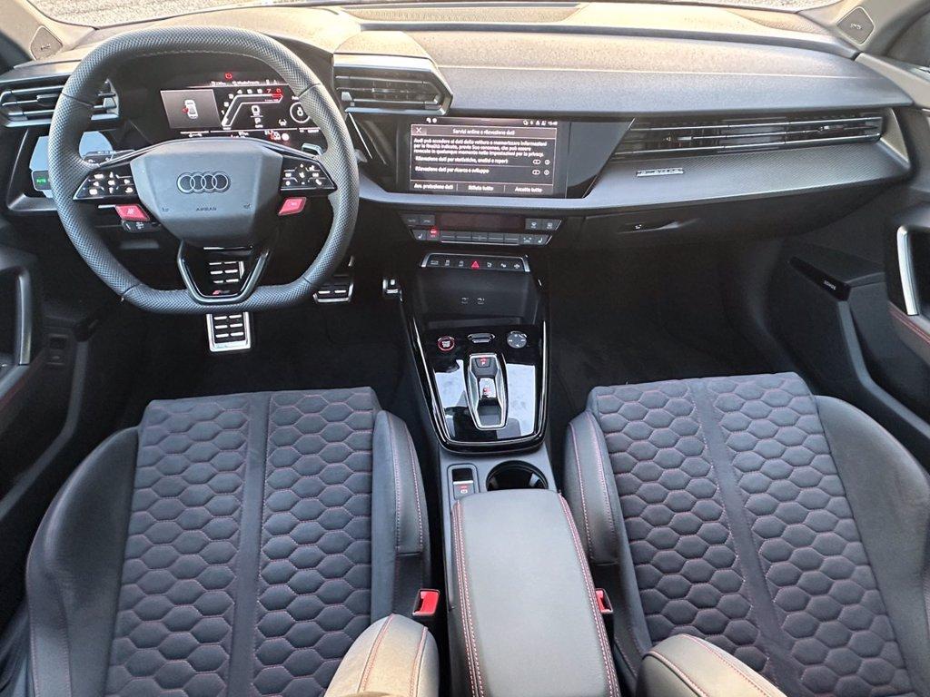 AUDI Rs3 sedan 2.5 tfsi quattro s-tronic del 2025