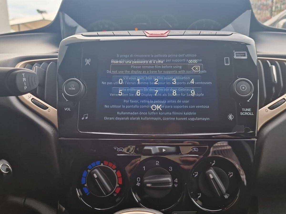 KM0 - LANCIA YPSILON 1.0 IBRIDO ALBERTA FERRETTI