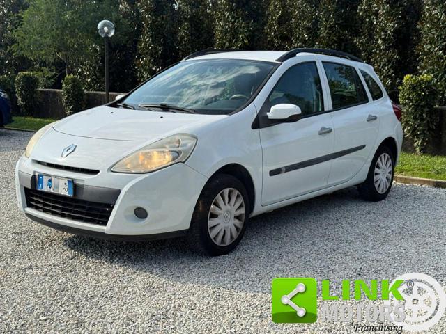 RENAULT Clio 1.2 16V SporTour