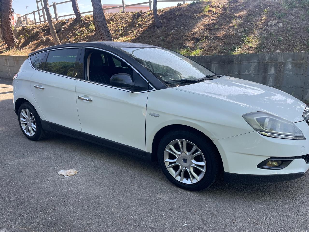 Lancia Delta 1.6 MJT DPF Gold