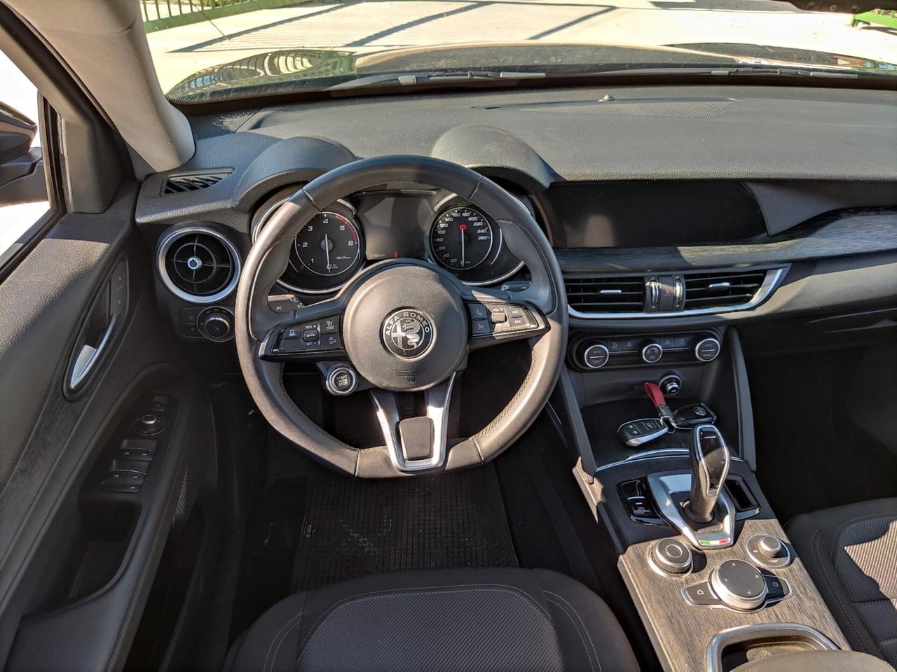 Alfa Romeo Stelvio 2.2 Turbodiesel 190 CV AT8 RWD Business