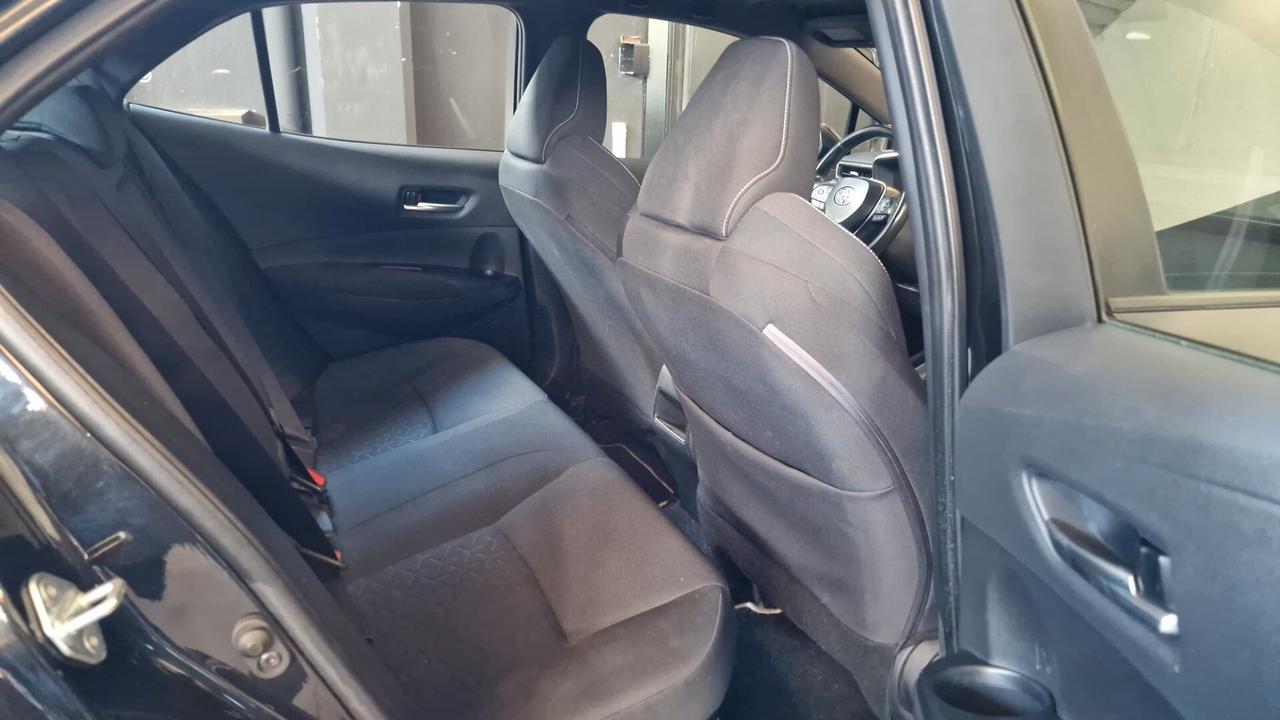 Toyota Corolla 1.8 Hybrid Style