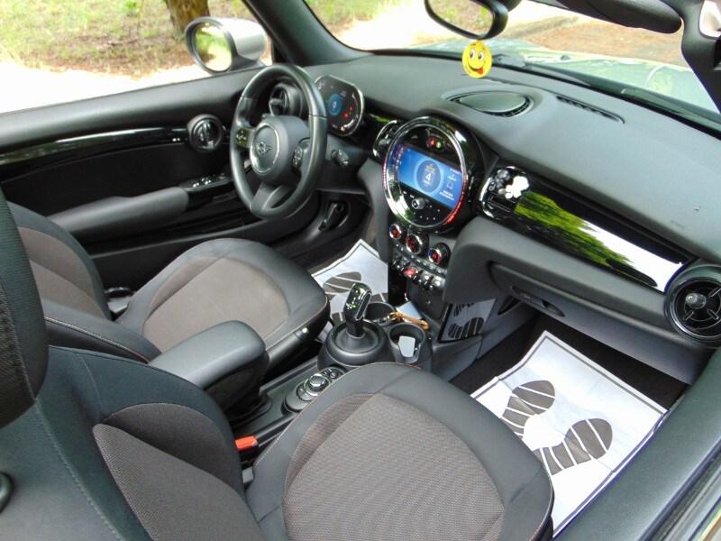 MINI Mini Cabrio (F57) Mini 1.5 Cooper Essent...