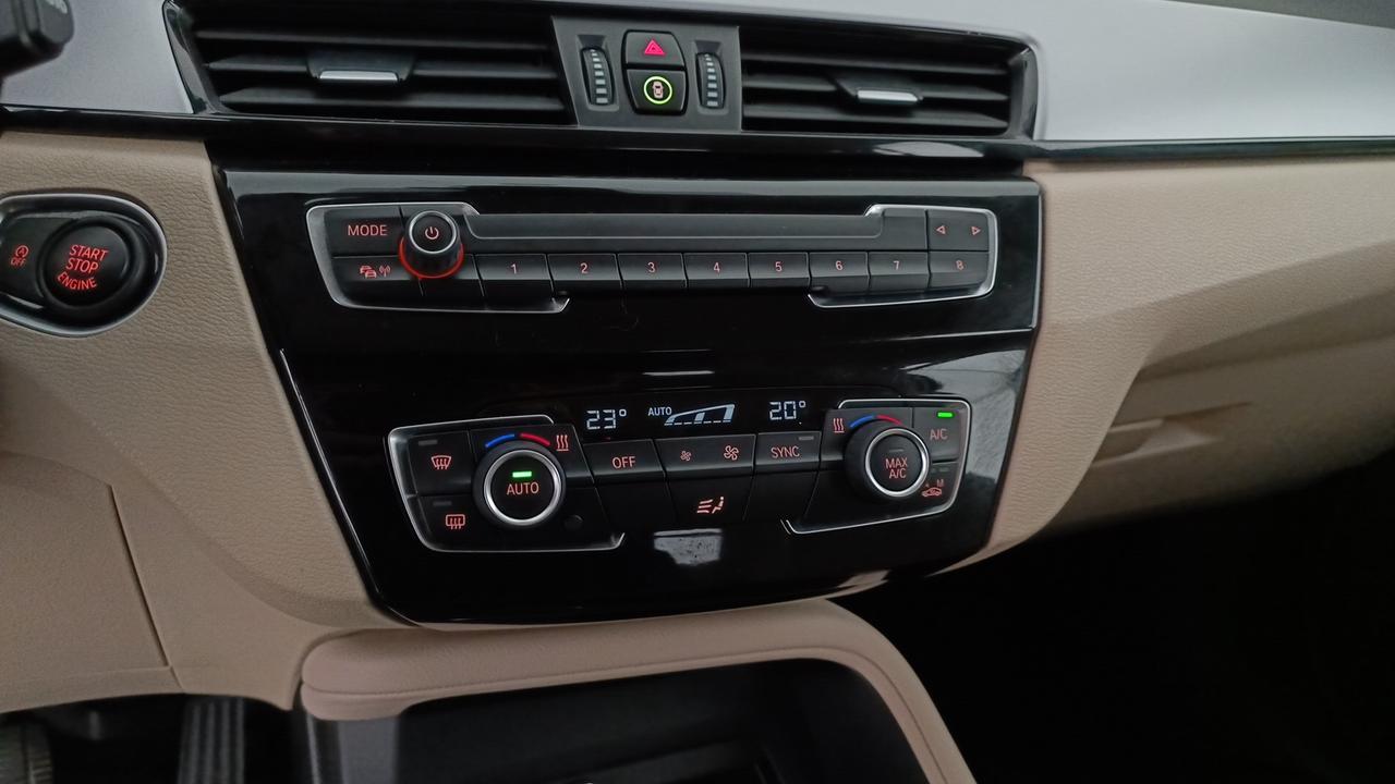 BMW X1 F48 2019 - X1 sdrive18i Advantage 136cv