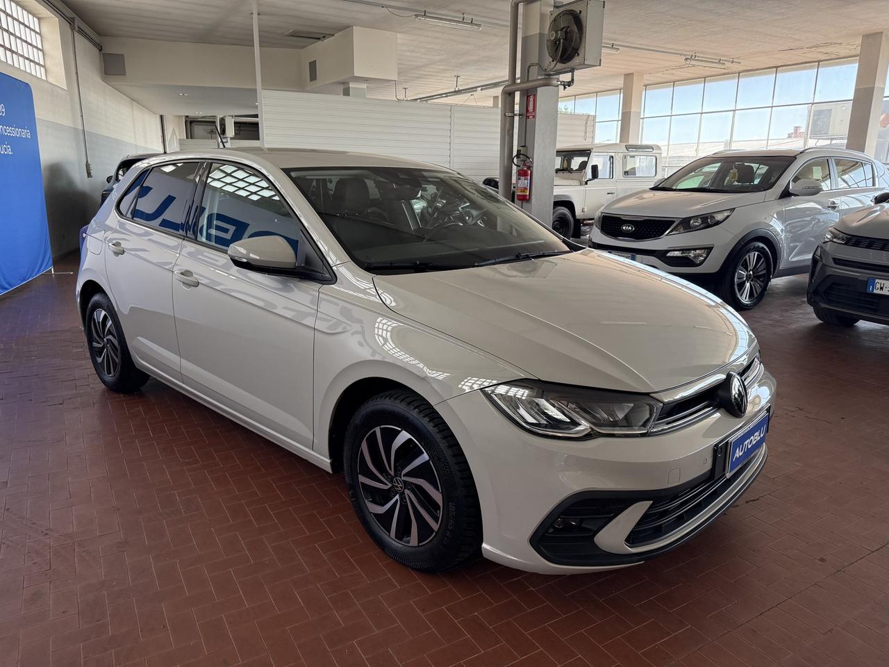 Volkswagen Polo 1.0 tsi life 95cv dsg