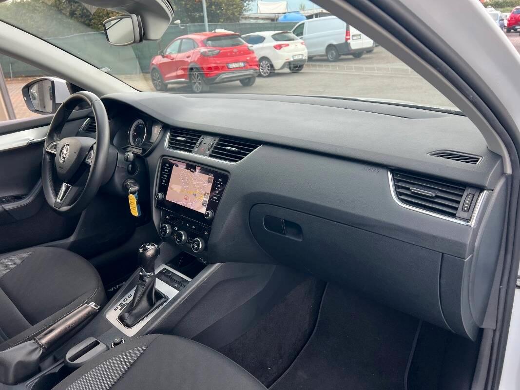Skoda Octavia Wagon 1.5 g-tec Executive 130cv dsg