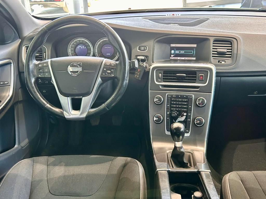 Volvo V60 2.0 d3 Momentum