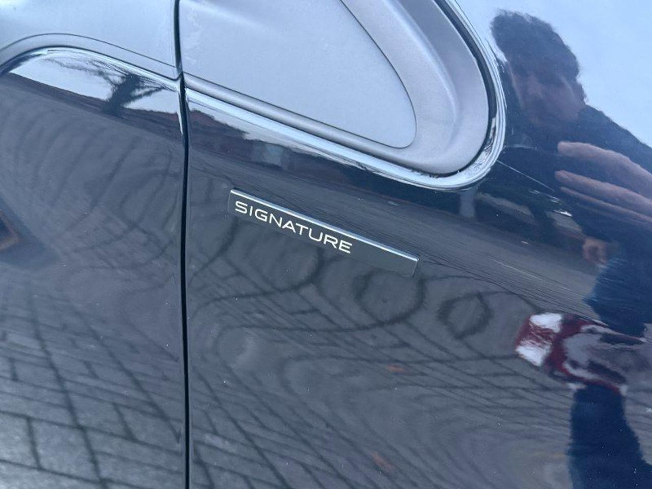 Peugeot 208 BlueHDi 100 S&S 5 porte Signature