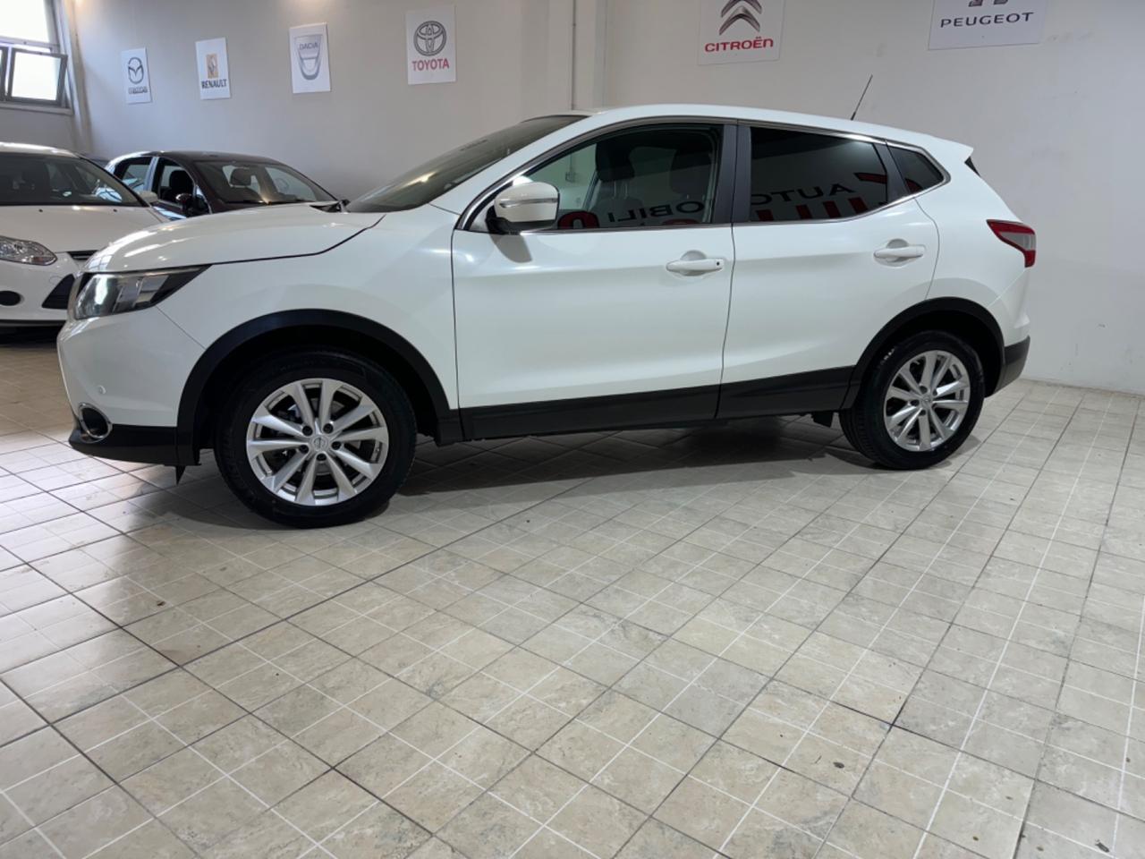 Nissan Qashqai 1.2 DIG-T Acenta