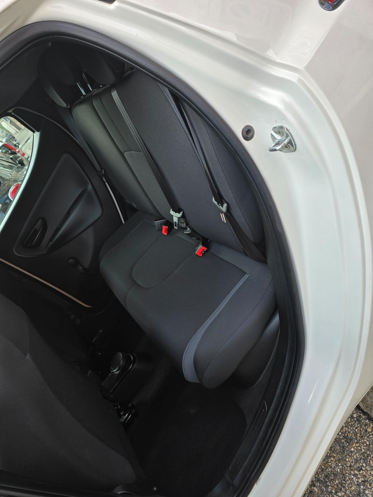 Lancia Ypsilon 1.2 69 CV 5 porte GPL Ecochic Platinum