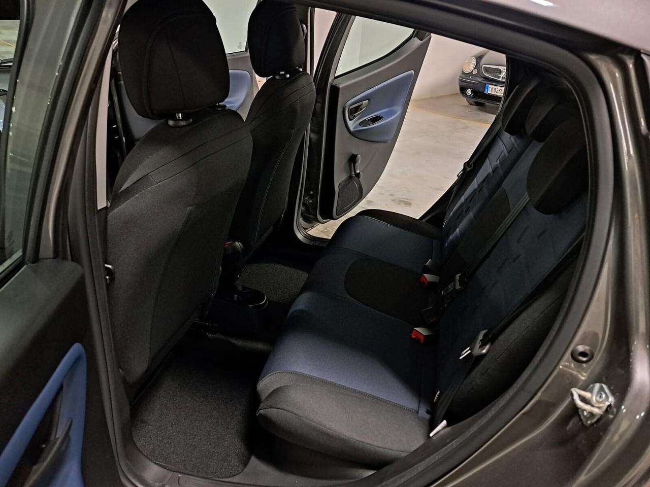Lancia Ypsilon 1200 69CV Ecochic 5 Porte GPL MY'24 (GT506CC)