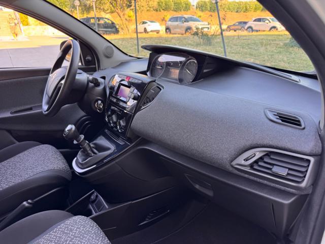 LANCIA Ypsilon 1.0 HYBRID 5 POSTI+TELEFONO+VOL MULTIFUNZIONE