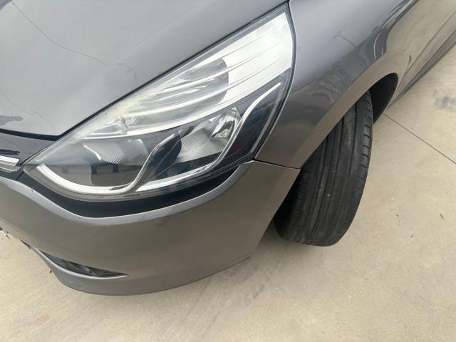 RENAULT Clio 1.5 dCi 8V 75CV 5 porte Costume National