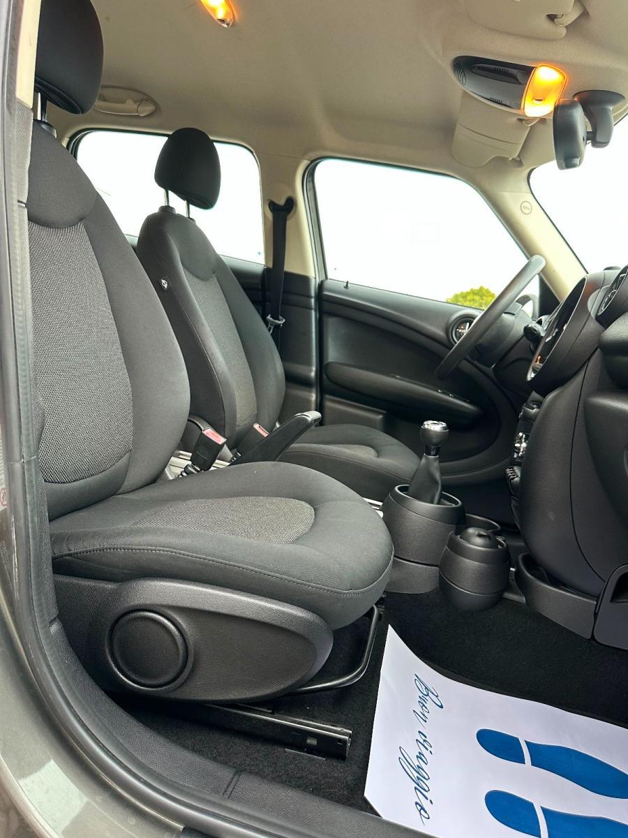 MINI - Countryman - Cooper D Business 1.6