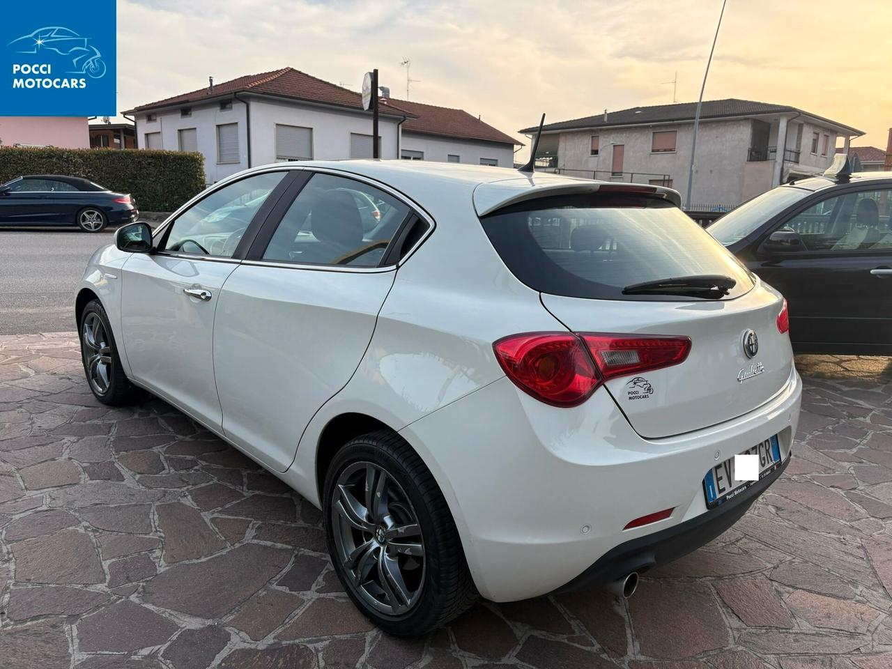 Alfa Romeo Giulietta 1.6 JTDm-2 105 CV Distinctive