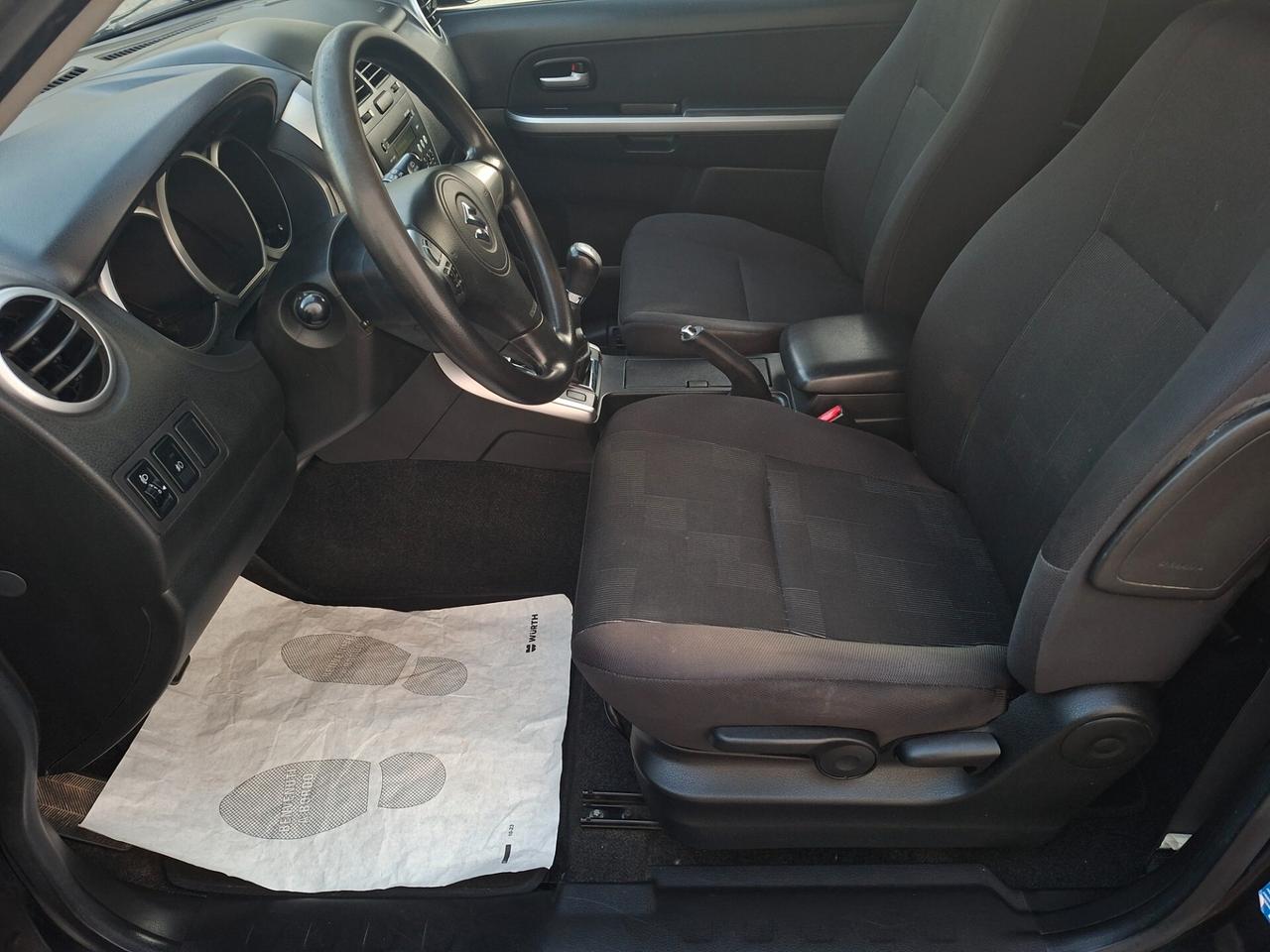 Suzuki Grand Vitara 1.9 DDis 3p. *4x4*