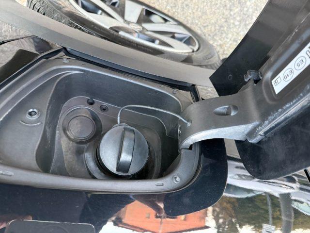 OPEL Crossland 1.2 12V Start&Stop Design & Tech NEOPATENTATO