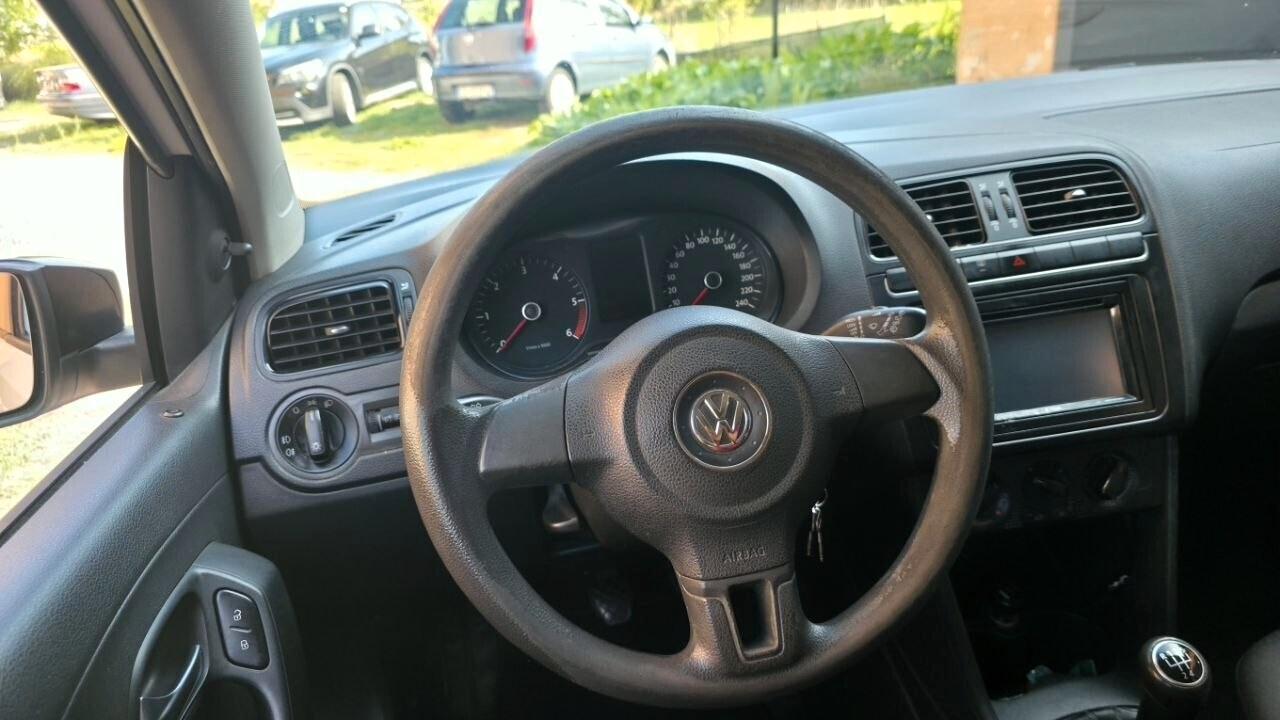 Volkswagen Polo 1.2 TDI NEOPATENTATI