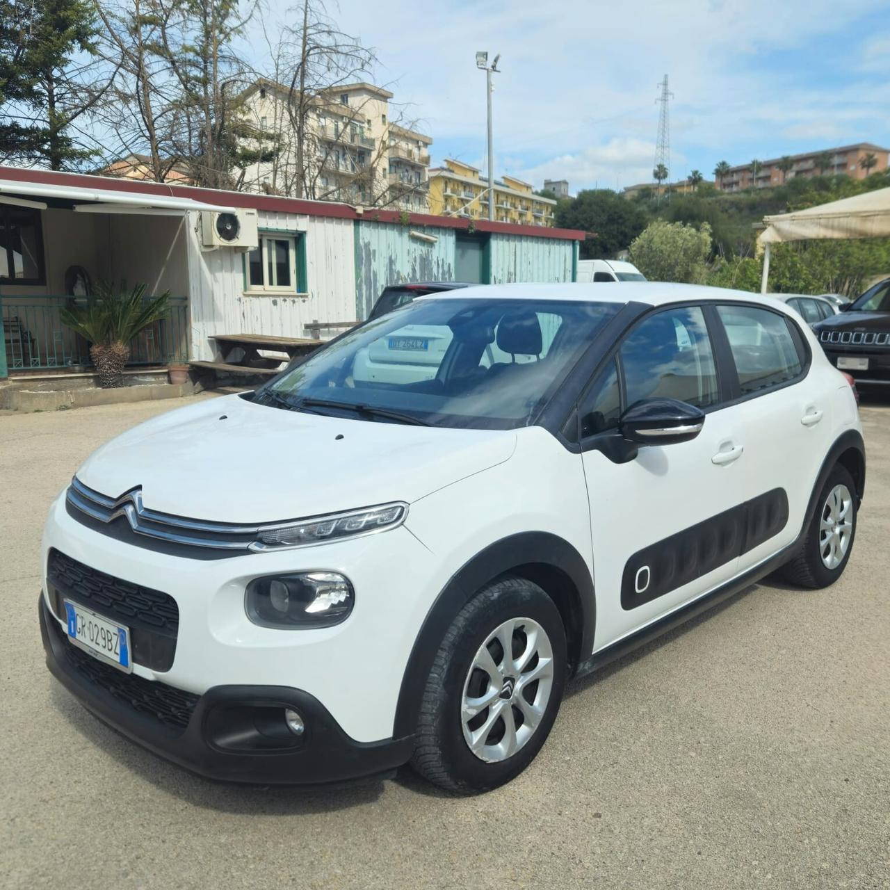 Citroen C3 BlueHDi 100 S&S Feel neo patentati