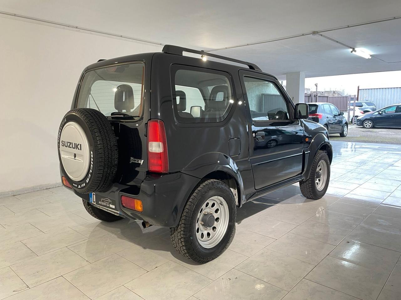 Suzuki Jimny 1.3i 16V 4WD JLX